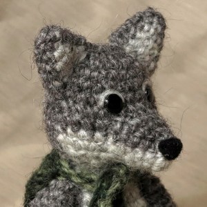 wolf amigurumi expression