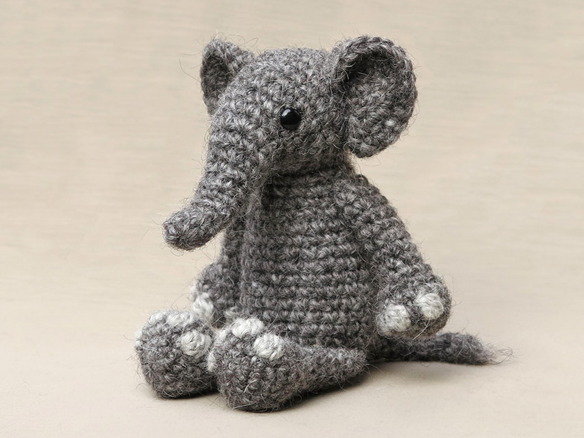 Elephant amigurumi pattern