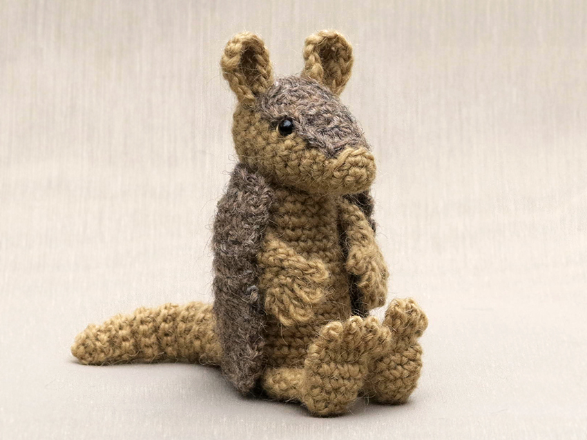 armadillo-amigurumi