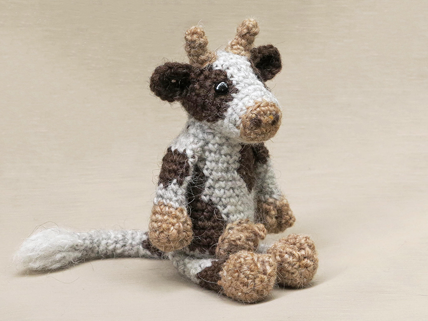 realistic crochet cow pattern