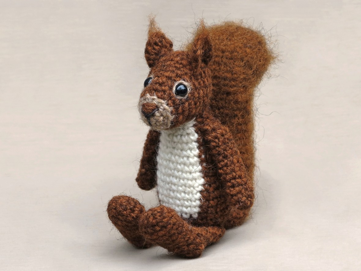 amigurumi squirrel animal