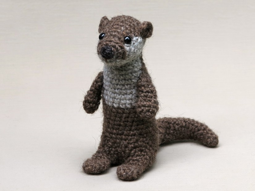 realistic crochet otter pattern
