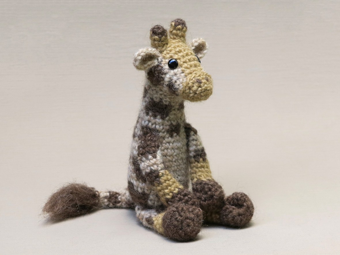 giraffe amigurumi pattern