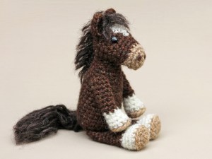 realistic crochet horse